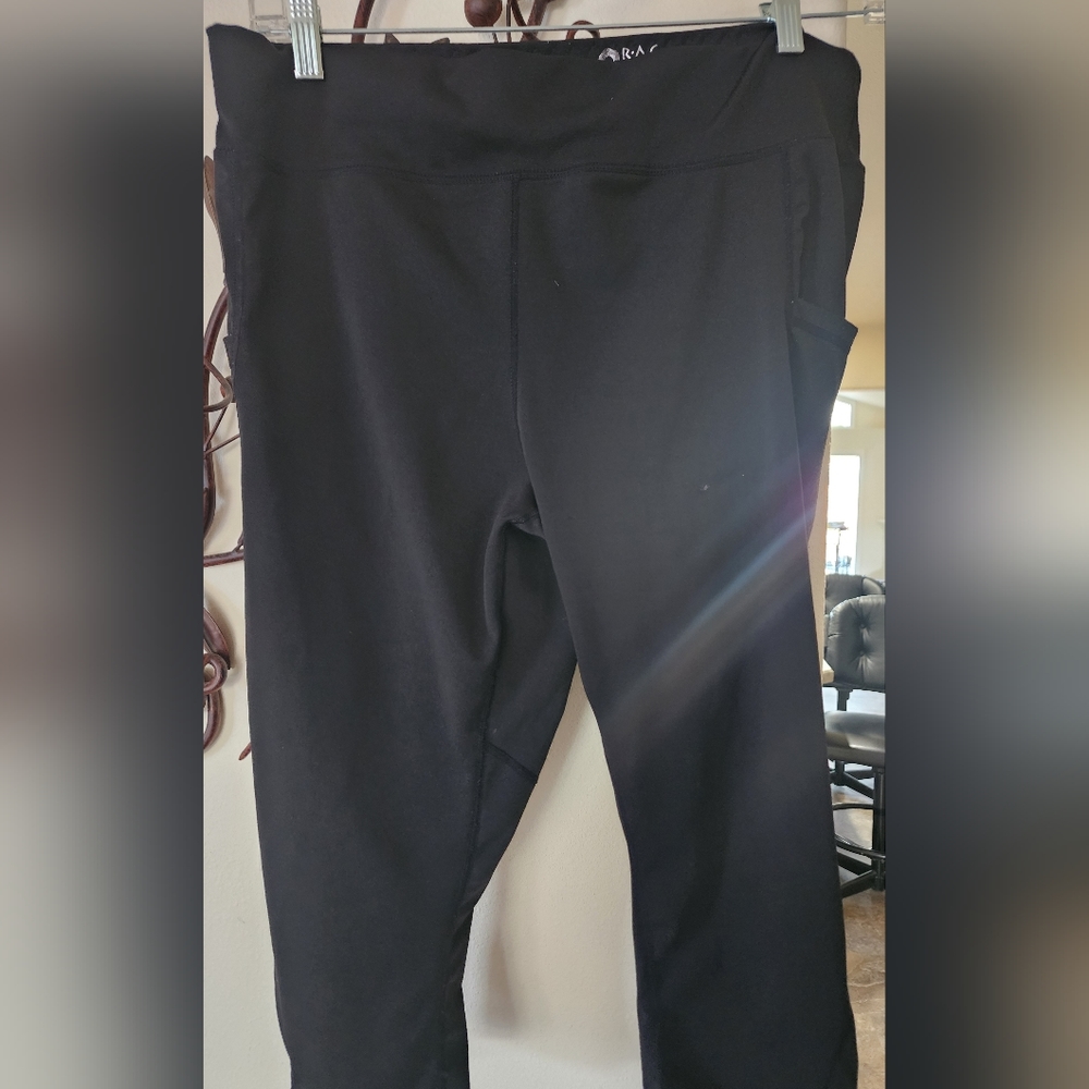 Rag plus black workout capri. 3X